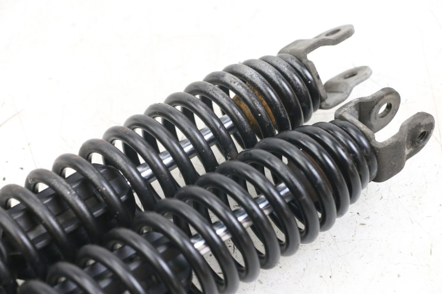 photo de REAR SHOCK ABSORBER PAIR YAMAHA YP MAJESTY 125 (2002 - 2006) - Technical close-up