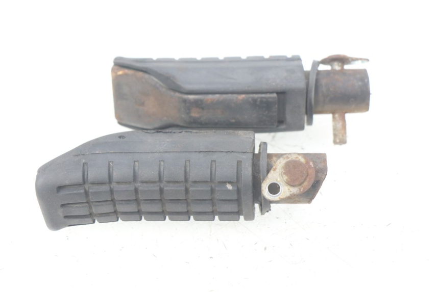 photo de PAIR REAR FOOTRESTS HONDA CBR R 125 (2003 - 2006) - Product overview