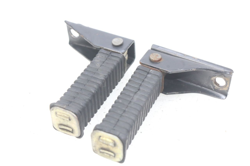 photo de PAIR OF REAR FOOTRESTS TNT MOTOR CITY 50 (2007 - 2018) - Alternative perspective