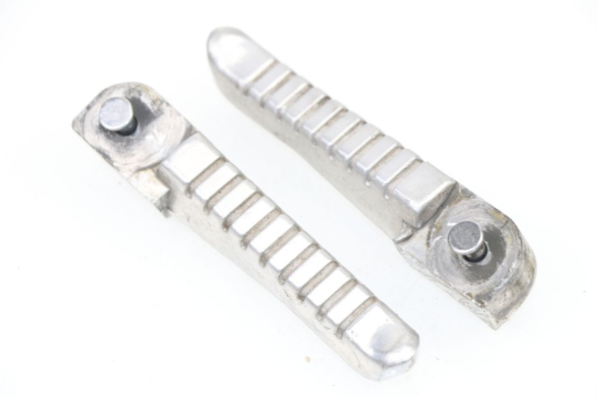 photo de PAIR REAR FOOTRESTS KYMCO COBRA 100 (1998 - 2003) - Main view