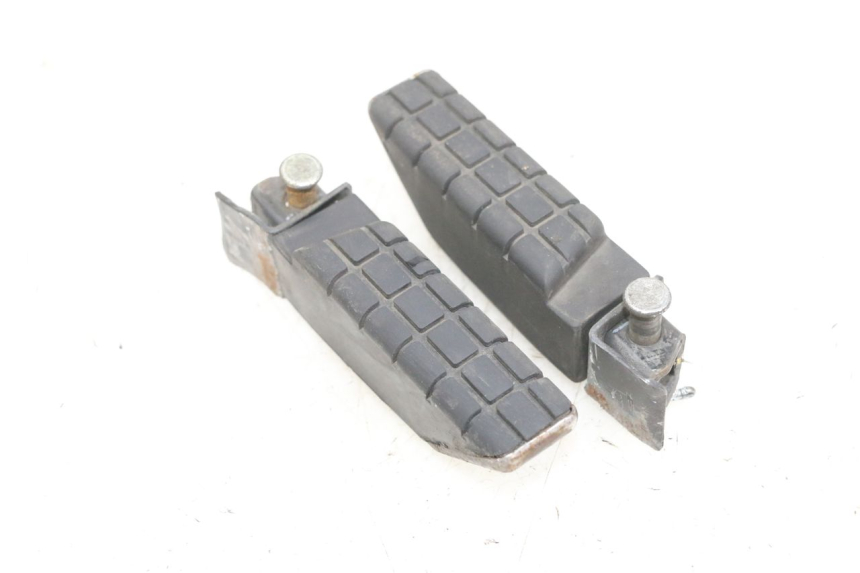 photo de PAIR REAR FOOTRESTS MBK FLIPPER 115 (2013 - 2017) - Product overview