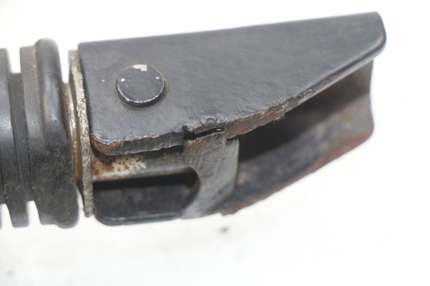 photo de PAIR OF REAR FOOTRESTS KEEWAY HURRICANE 50 (2006 - 2019) - Component detail