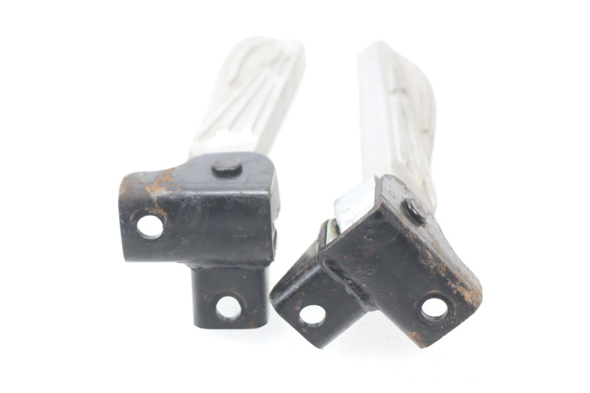 photo de PAIR REAR FOOTRESTS SYM JET 4 50 (2010 - 2014) - Technical close-up