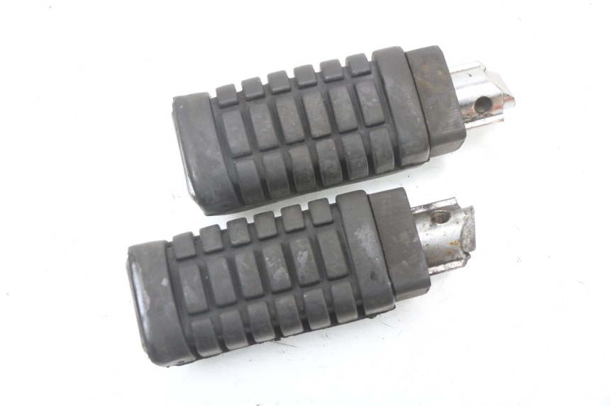 photo de PAIR REAR FOOTRESTS JINLUN JL HIGHLANDER 125 (2007 - 2015) - Component detail