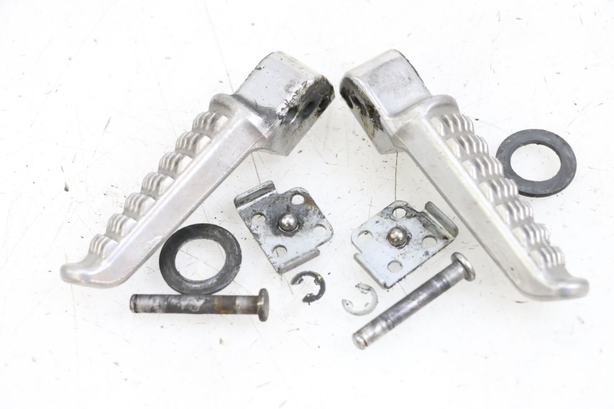 photo de PAIR REAR FOOTRESTS KAWASAKI NINJA 400 (2018 - 2023) - Component detail