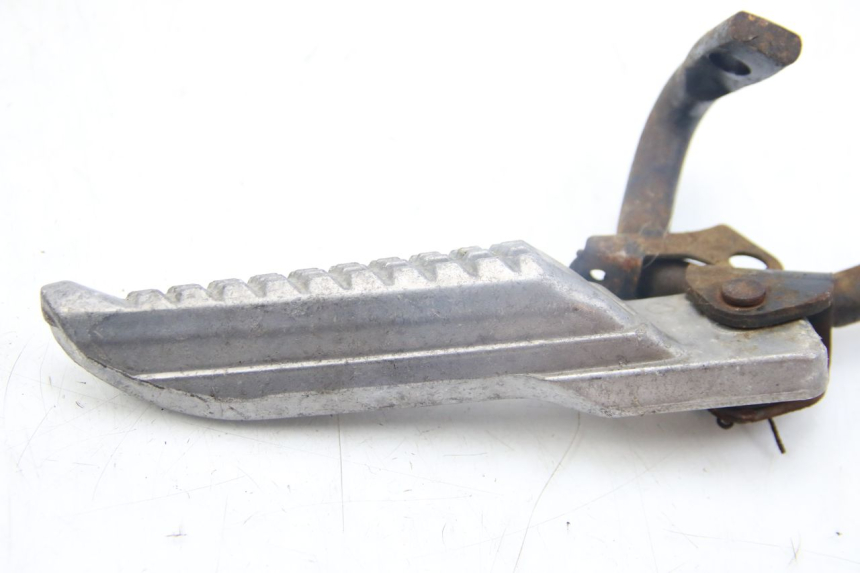 photo de PAIR OF REAR FOOTRESTS SELECT UP OCTALIS 125 (2007 - 2012) - Product overview