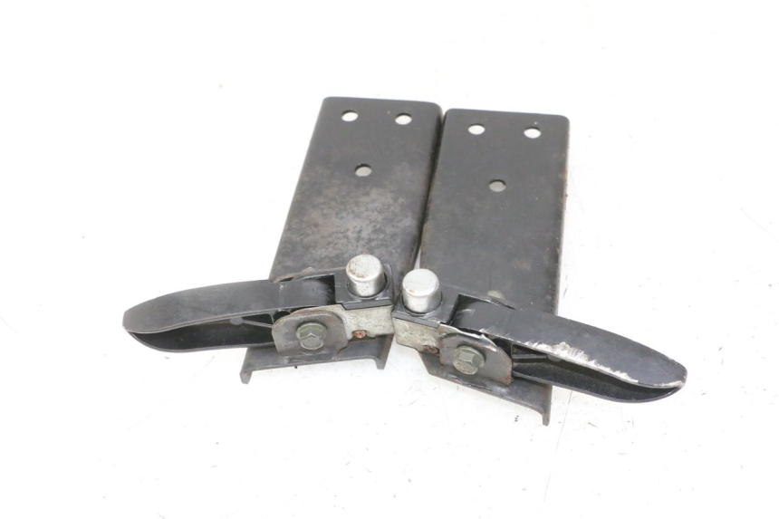 photo de PAIR REAR FOOTRESTS JM MOTORS OLDIES GT 4T 50 (2018 - 2025) - Alternative perspective