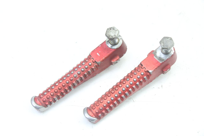 photo de PAIR OF REAR FOOTRESTS PEUGEOT TKR TREKKER FURIOUS 50 (2005 - 2014) - Main view