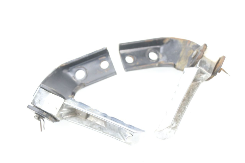 photo de PAIR REAR FOOTRESTS RIDE RACE 2T 50 (2012 - 2015) - Zoom on usage condition