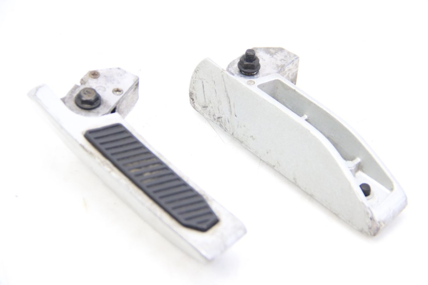 photo de PAIR OF REAR FOOTRESTS LVNENG S5 1 (2019 - 2023) - Main view