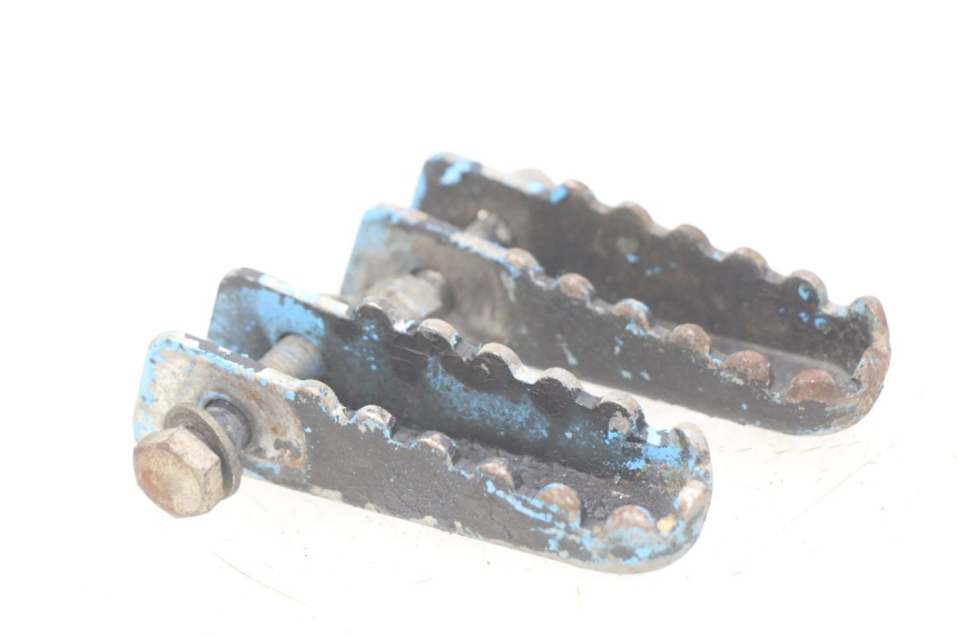 photo de PAIR OF REAR FOOTRESTS DERBI SENDA 50 (2003 - 2005) - Component detail