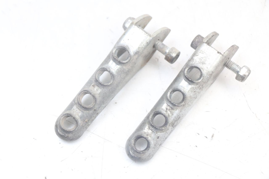 photo de PAIR REAR FOOTRESTS SHERCO SM-R 50 (2013 - 2017) - Alternative perspective