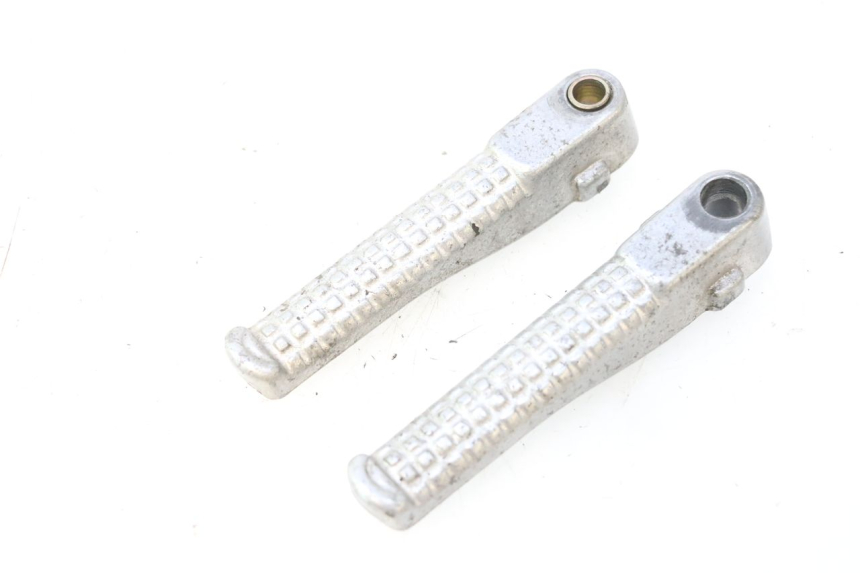 photo de PAIR OF REAR FOOTRESTS PEUGEOT SPEEDFIGHT LC 50 (1996 - 2002) - Main view