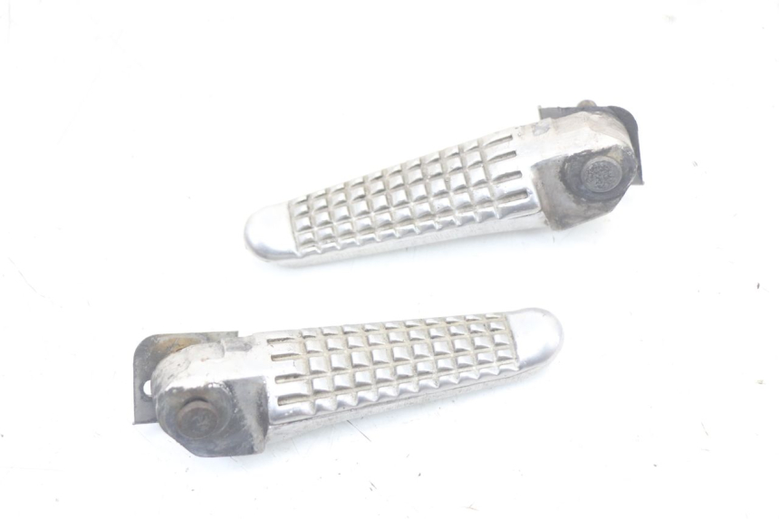 photo de PAIR OF REAR FOOTRESTS SUZUKI SV S 650 (1999 - 2002) - Main view