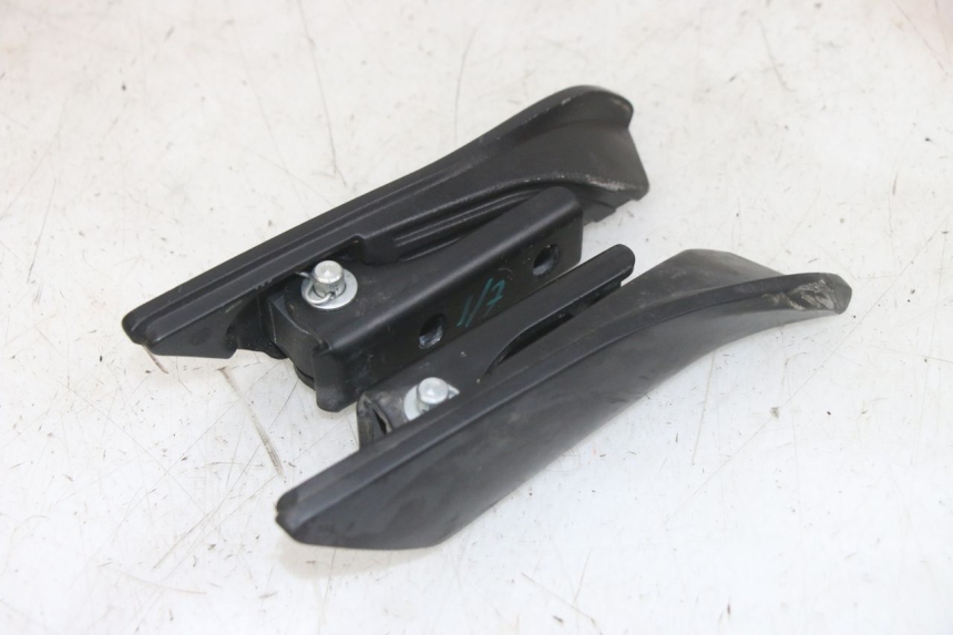 photo de PAIR OF REAR FOOTRESTS APRILIA SXR 50 (2021 - 2023) - Main view