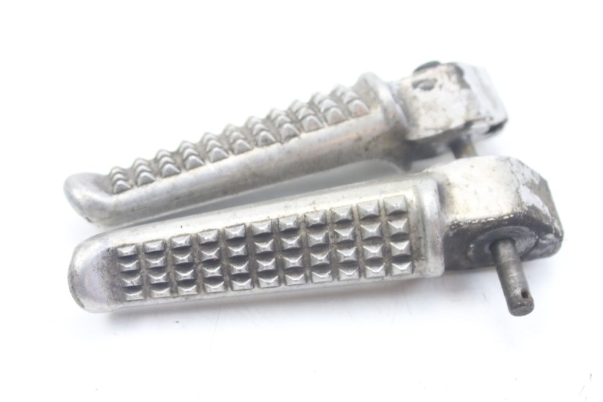 photo de PAIR OF REAR FOOTRESTS HONDA VFR FI RC46 800 (1998 - 2001) - Main view