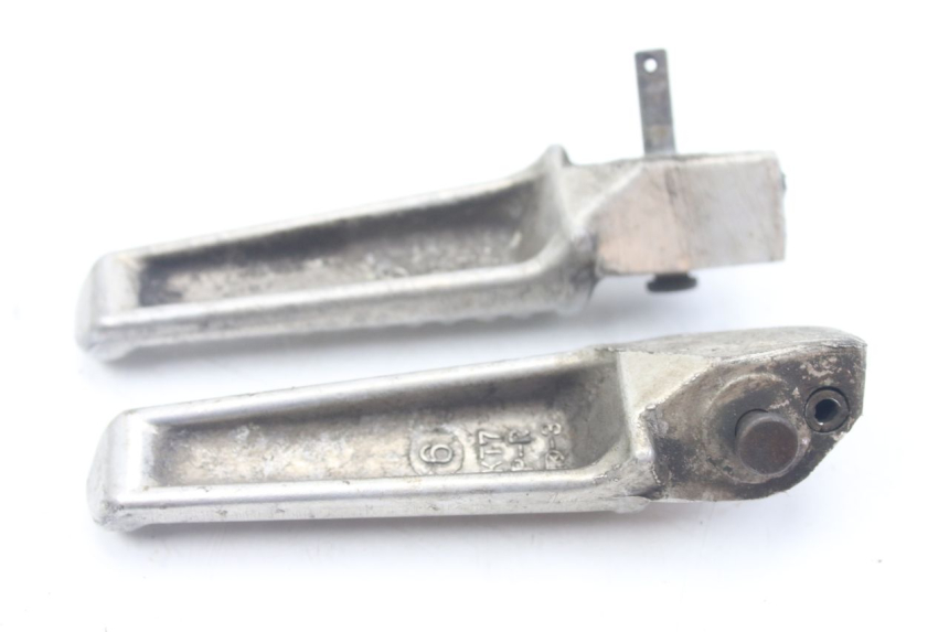 photo de PAIR OF REAR FOOTRESTS HONDA VFR FI RC46 800 (1998 - 2001) - Product overview