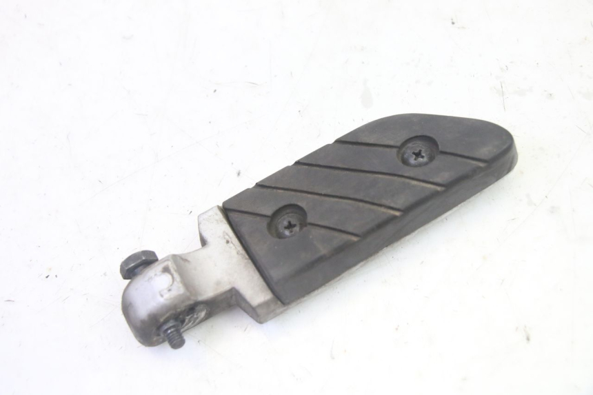 photo de PAIR OF REAR FOOTRESTS YAMAHA X-CITY XCITY 125 (2007 - 2013) - Alternative perspective