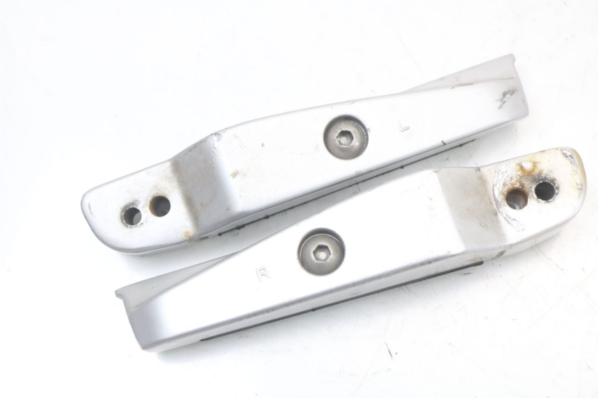 photo de PAIR REAR FOOTRESTS KYMCO XCITING 250 (2006 - 2009) - Product overview