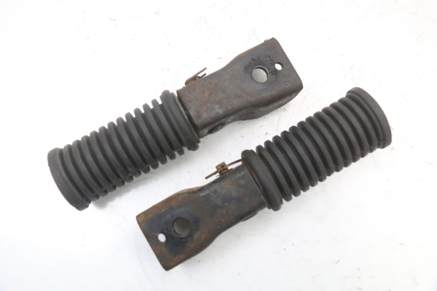 photo de PAIR REAR FOOTRESTS SYM XS 125 (2007 - 2016) - Main view