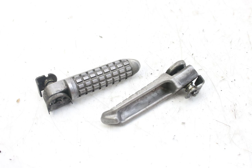 photo de PAIR OF REAR FOOTRESTS KAWASAKI ZX-6R ZX6R 600 (1995 - 1997) - Product overview