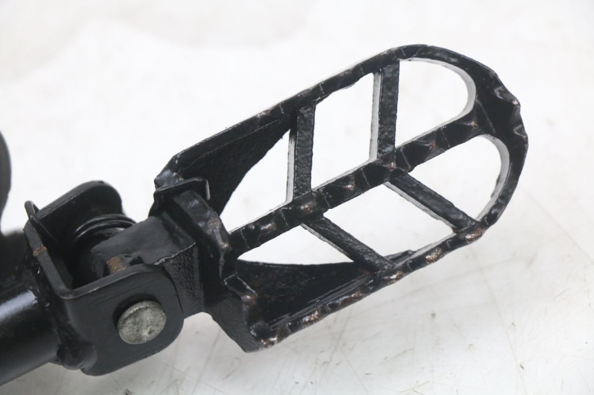 photo de PAIR FRONT FOOTREST RSR DIRT BIKE 150 - Product overview