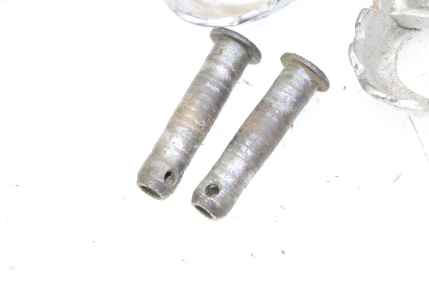 photo de PAIR FRONT FOOTREST KAWASAKI KX 65 (2000 - 2019) - Checked used part