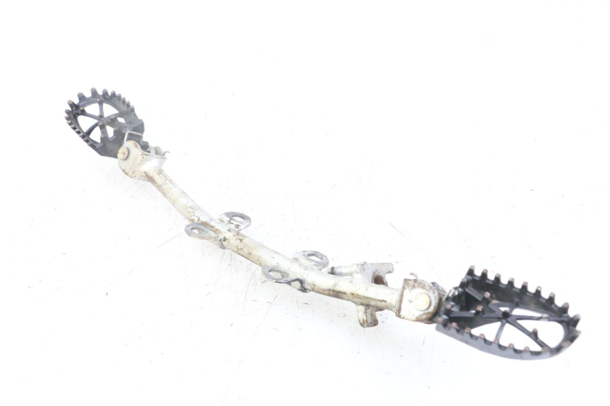 photo de PAIR OF FRONT FOOTRESTS APOLLO RFZ 125 - Main view