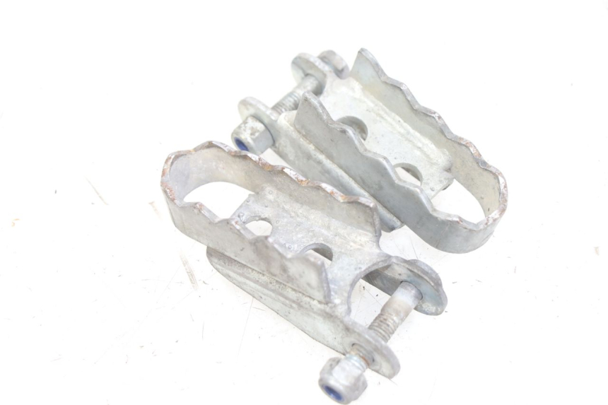 photo de PAIR OF FRONT FOOTRESTS GILERA RK 50 (1996 - 1999) - Main view