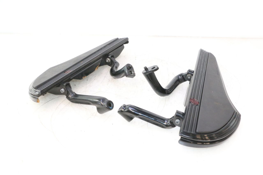 photo de PAIR FRONT FOOTREST HARLEY DAVIDSON ROAD GLIDE FLTRXSE 1920 (2018 - 2022) - Main view