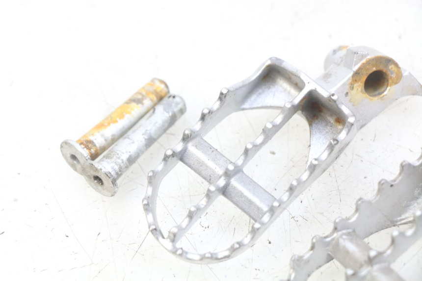 photo de PAIR OF FRONT FOOTRESTS GAS-GAS SM ROOKIE 50 (2001 - 2005) - Product overview