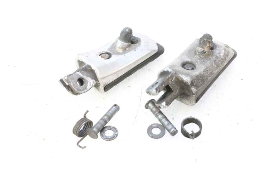 photo de PAIR FRONT FOOTREST HONDA ST PAN EUROPEAN 1100 (1990 - 2002) - Product overview
