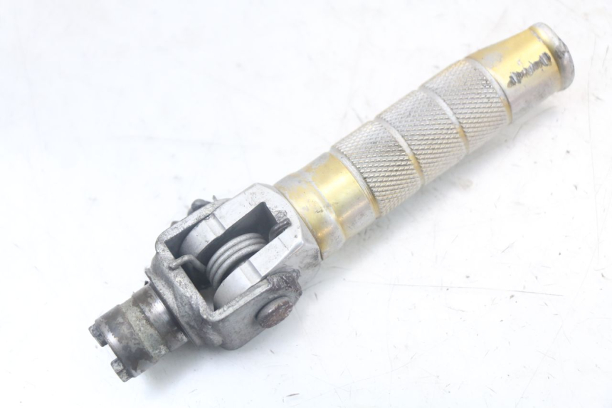 photo de PAIR OF FRONT FOOTRESTS SUZUKI SV N 650 (1999 - 2002) - Product overview