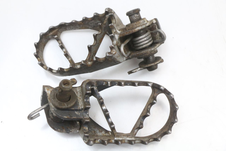 photo de PAIR FRONT FOOTREST KTM SX 85 (2013 - 2017) - Main view