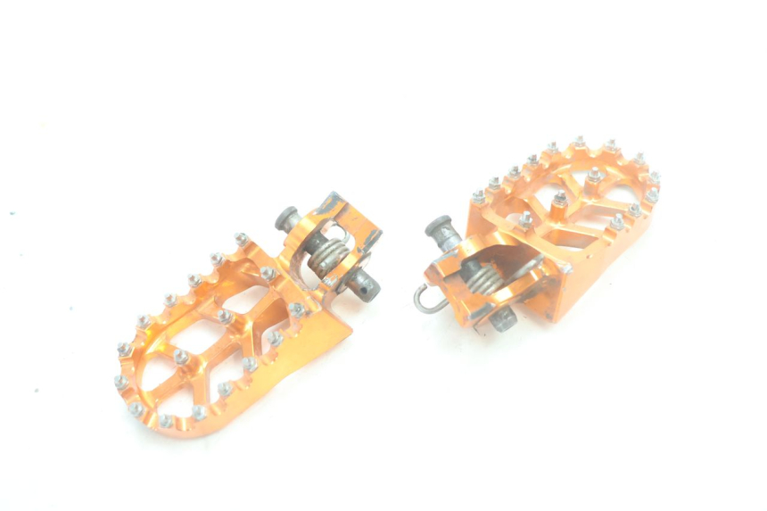 photo de PAIR FRONT FOOTREST KTM SX 85 (2018 - 2024) - Main view