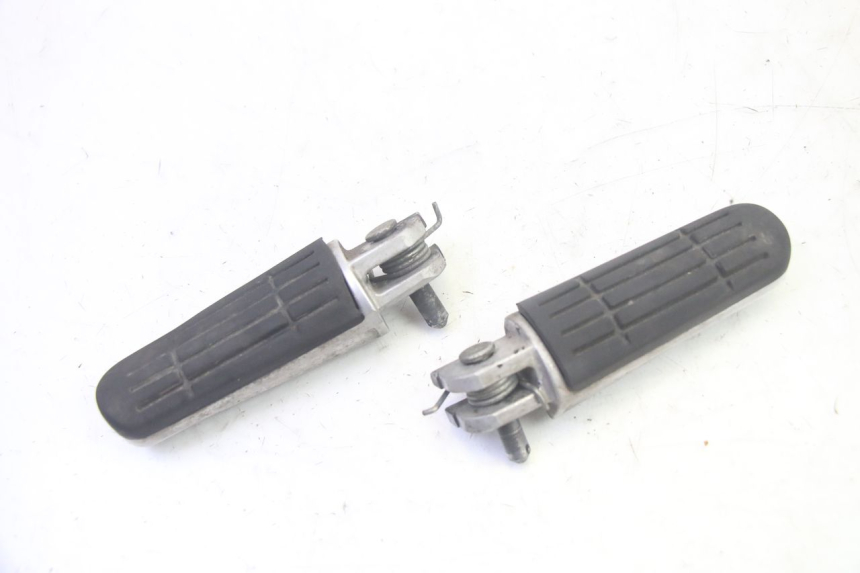photo de PAIR FRONT FOOTREST YAMAHA TDM ABS 900 (2002 - 2014) - Main view