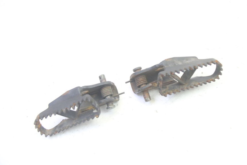 photo de PAIR FRONT FOOTREST KSR TR SM 50 (2015 - 2018) - Main view