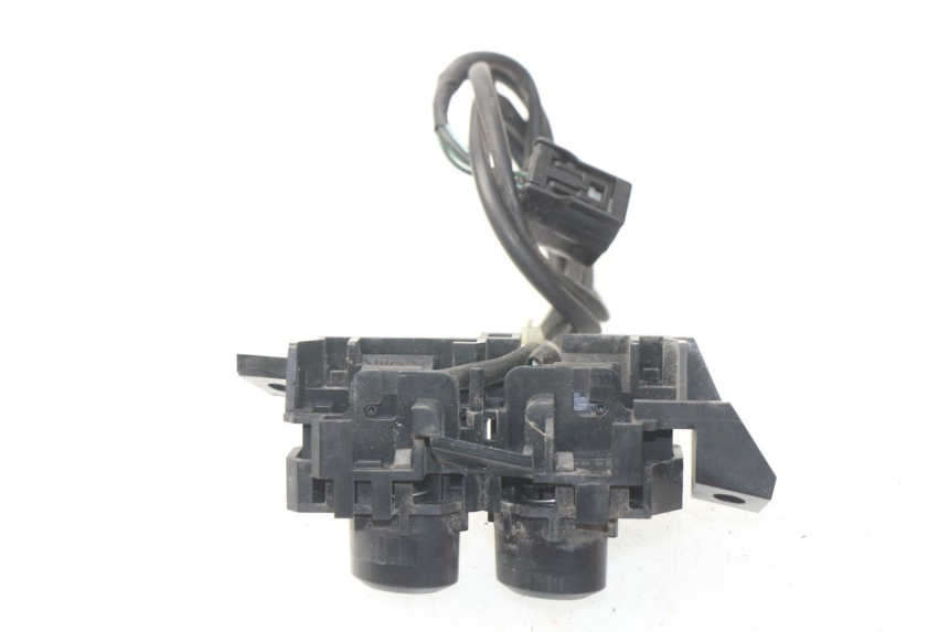 photo de HAND SWITCHES HONDA NSS EX FORZA 250 (2005 - 2013) - Zoom on usage condition