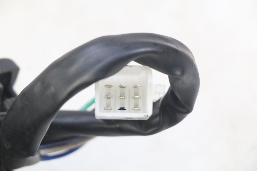 photo de HANDLEBAR SWITCHES JM MOTORS SANTANA 50 (2014 - 2023) - Zoom on usage condition