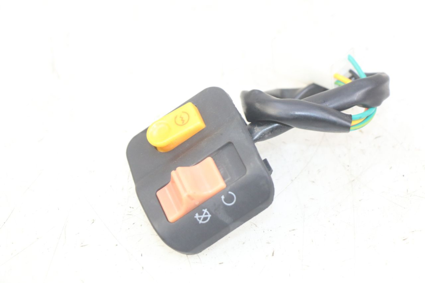 photo de HANDLEBAR SWITCHES JM MOTORS SANTANA 50 (2014 - 2023) - Checked used part