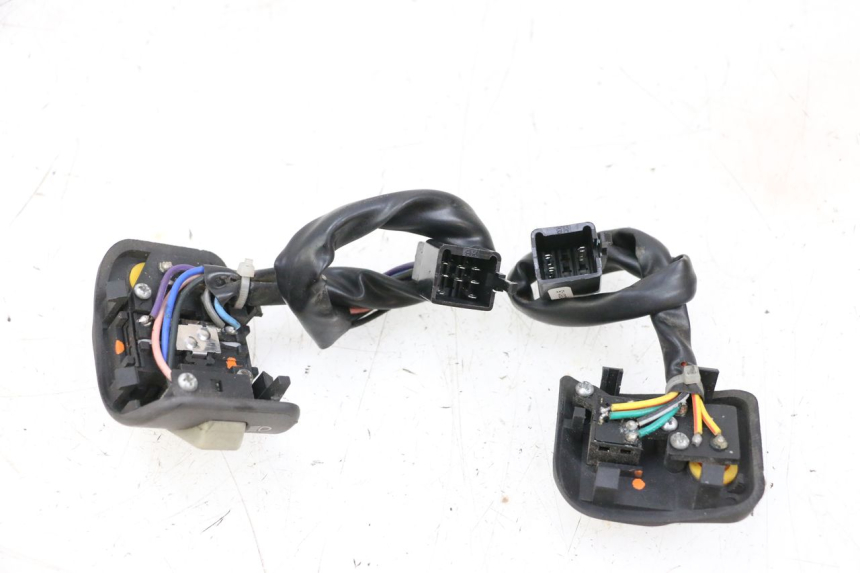 photo de HANDLEBAR SWITCHES JM MOTORS SANTANA 50 (2014 - 2023) - Component detail