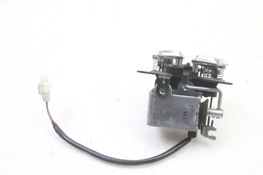 photo de HAND SWITCHES YAMAHA YP T-MAX TMAX 530 (2017 - 2020) - Technical close-up