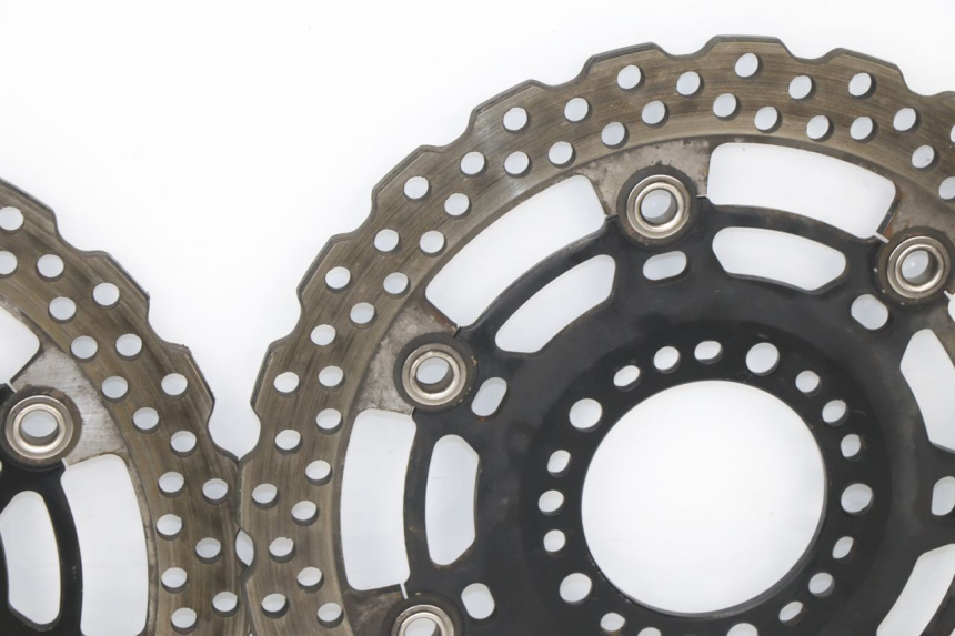 photo de PAIR FRONT BRAKE DISC KAWASAKI ER-6 ER6 N 650 (2012 - 2016) - Surface and material condition