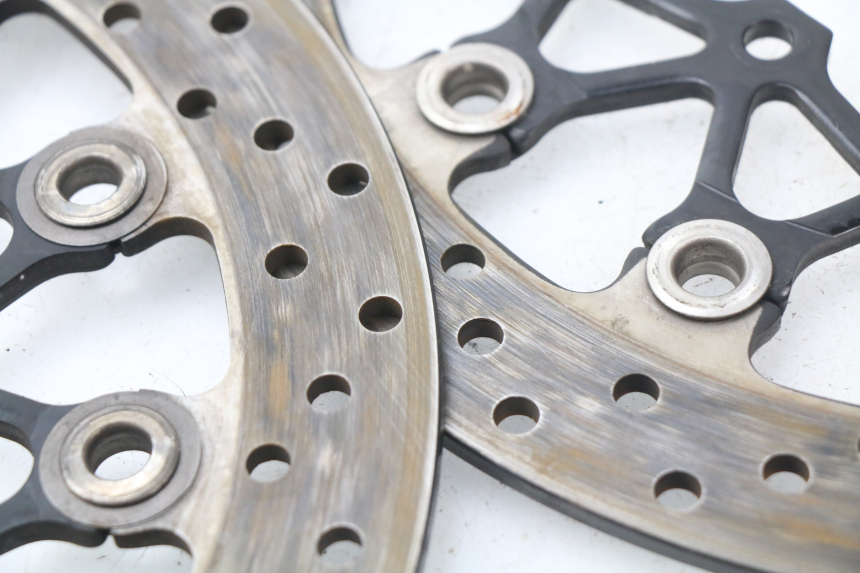 photo de PAIR FRONT BRAKE DISC SUZUKI GSX-R GSXR K16 1000 (2012 - 2016) - Checked used part