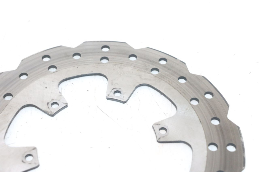 photo de PAIR FRONT BRAKE DISC PIAGGIO MP3 HPE 300 (2019 - 2026) - Fixing points details