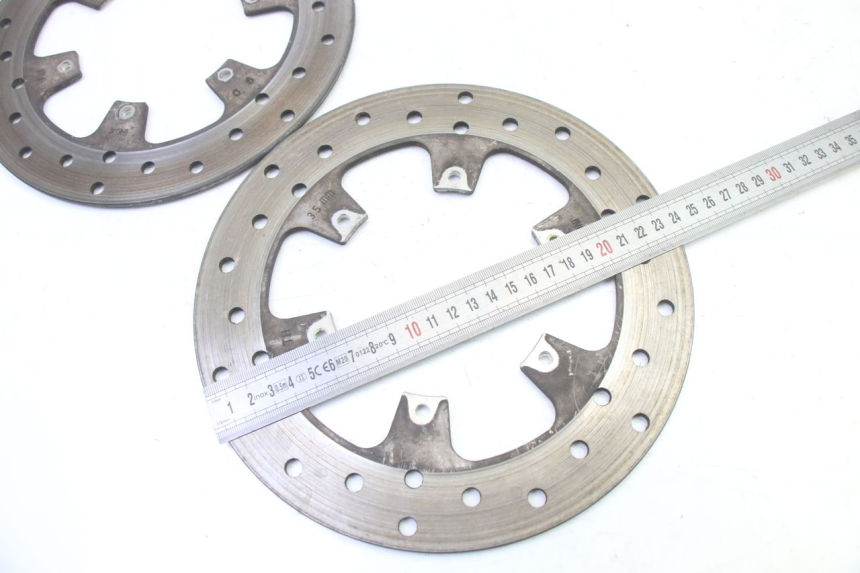 photo de PAIR FRONT BRAKE DISC PIAGGIO MP3 RL 250 (2006 - 2010) - Technical close-up