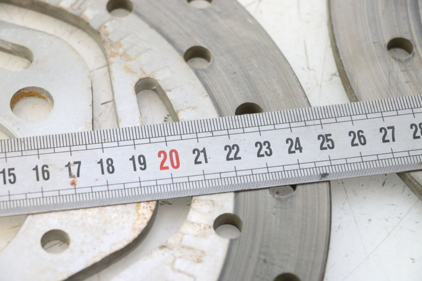 photo de PAIR FRONT BRAKE DISC CAN-AM SPYDER RS 1000 (2008 - 2012) - Alternative perspective