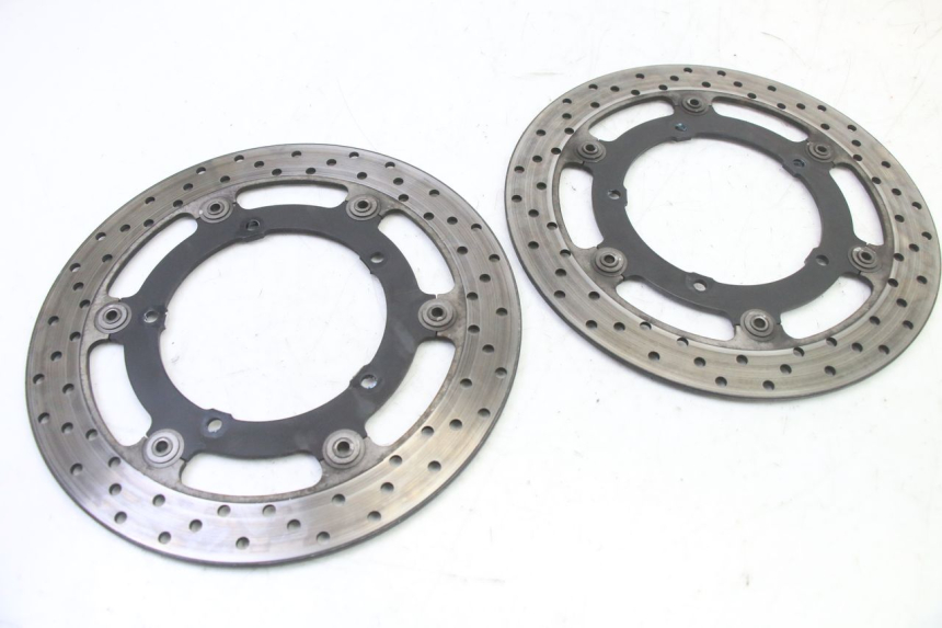 photo de PAIR FRONT BRAKE DISC YAMAHA XJ6 ABS 600 (2008 - 2016) - Alternative perspective