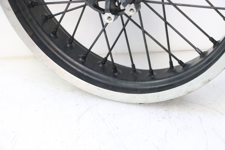 photo de RIMS PAIR HM HONDA CRM DERAPAGE RR 50 (2006 - 2017) - High-resolution close-up
