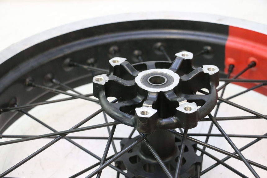 photo de RIMS PAIR HM HONDA CRM DERAPAGE RR 50 (2006 - 2017) - Technical close-up